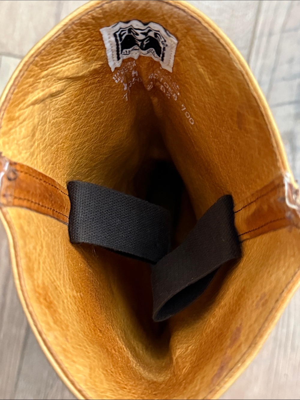 FRYE CAMPUS 14L Banana Leather Boots - Picture 9 of 13
